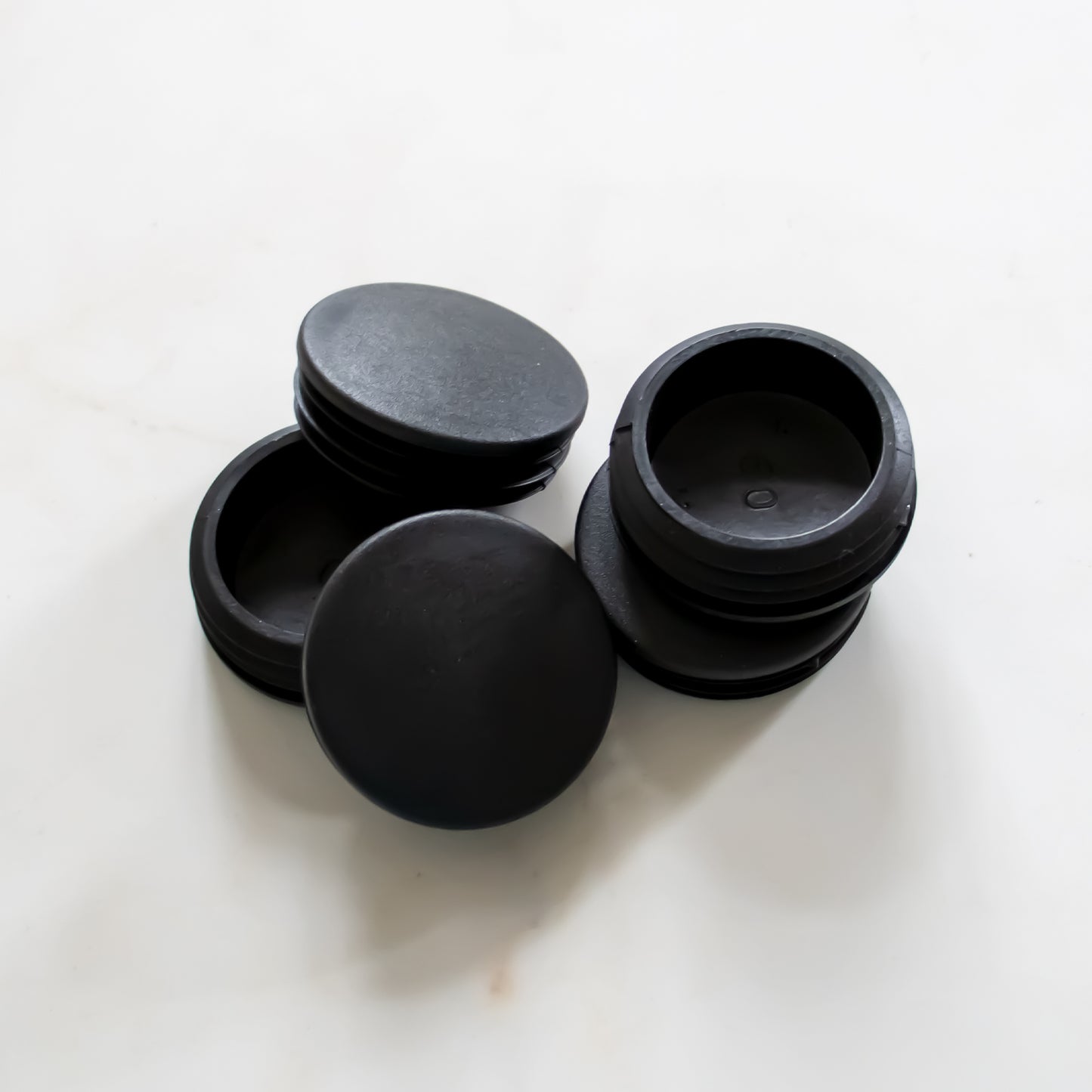 Fußabdeckkappe für Multy 2- und 3-Sitzer